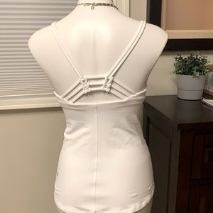 Lululemon White Tank, Size 4.